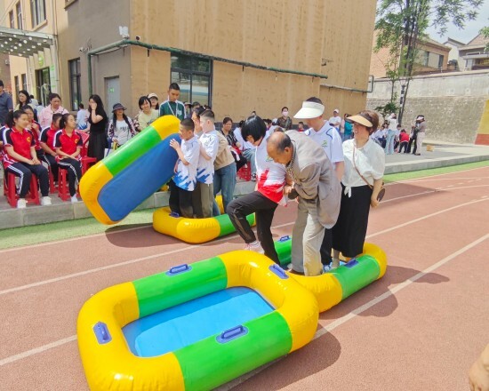 体育游戏《同舟共济》.jpg