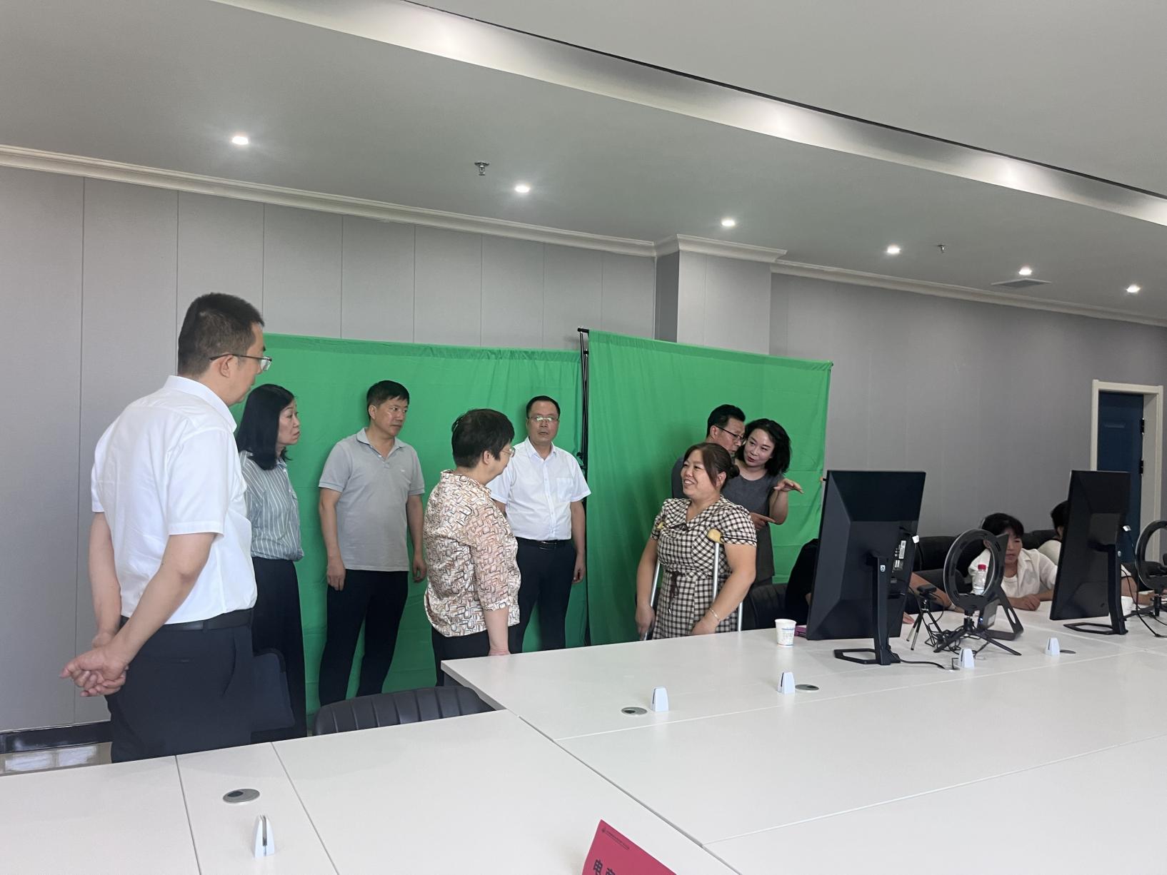 a520c598-7fcc-4b69-8a78-2415348deb8a