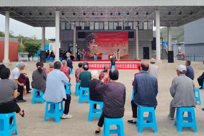 23c911283f34cb2c7b7b570f32b9808