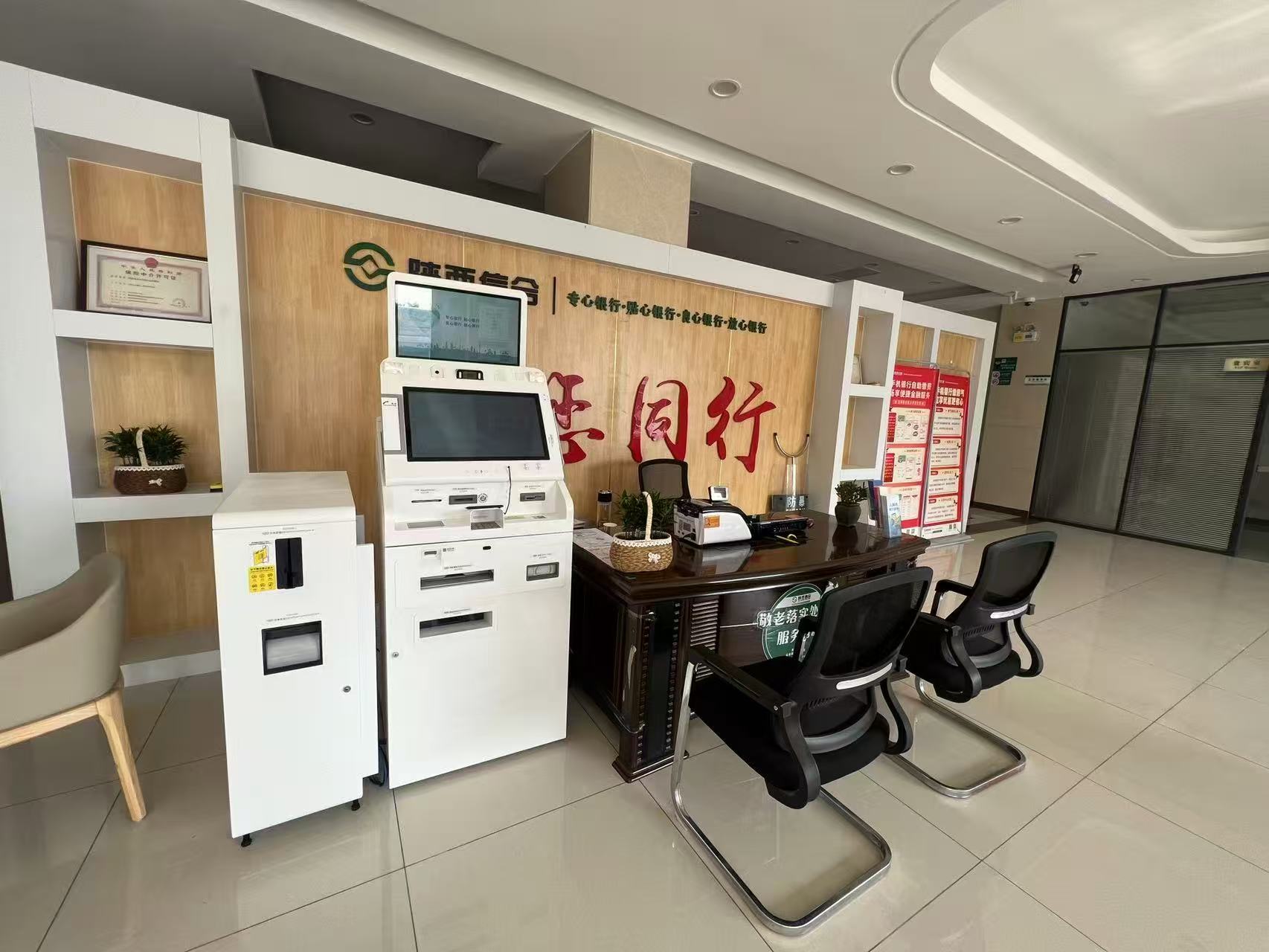 9b805b5296ac2fca87d4e99aee4542ff