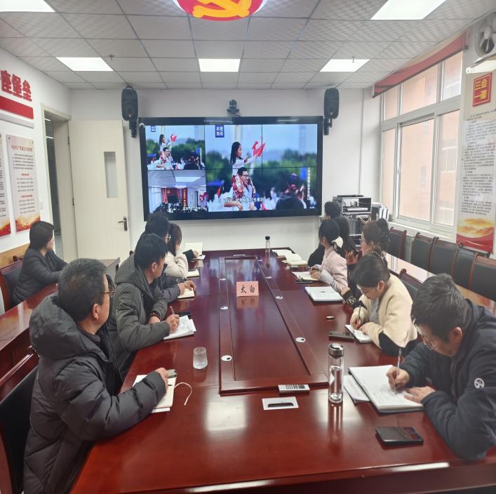 01f2b0c0ef8ff58e1fffadb26e77d37c