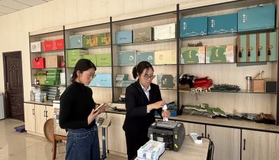 bd64ab75fe167cbf468e926da357e364