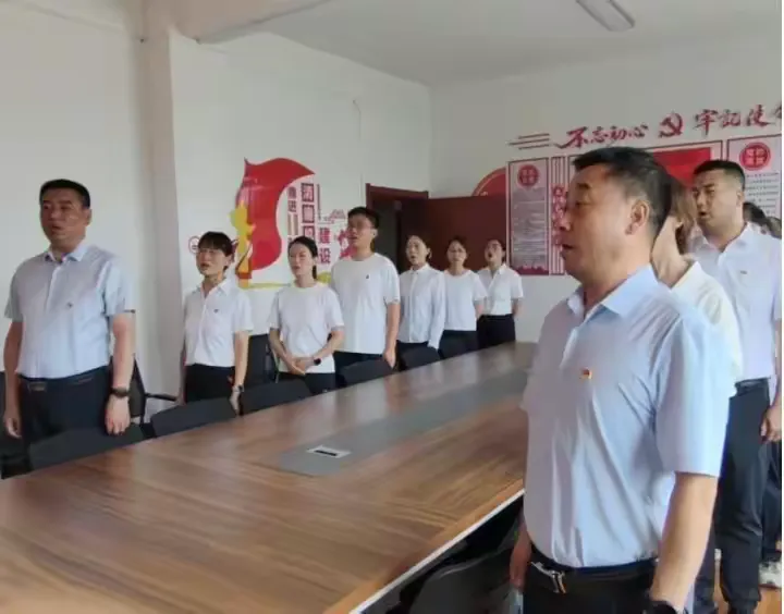 简篇-红心永向党· 奋进新征程——陇县退役军人事务局开展庆“七一”系列主题党日活动