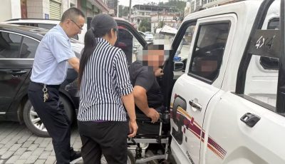 西乡农商银行沙河支行畅通便民服务通道