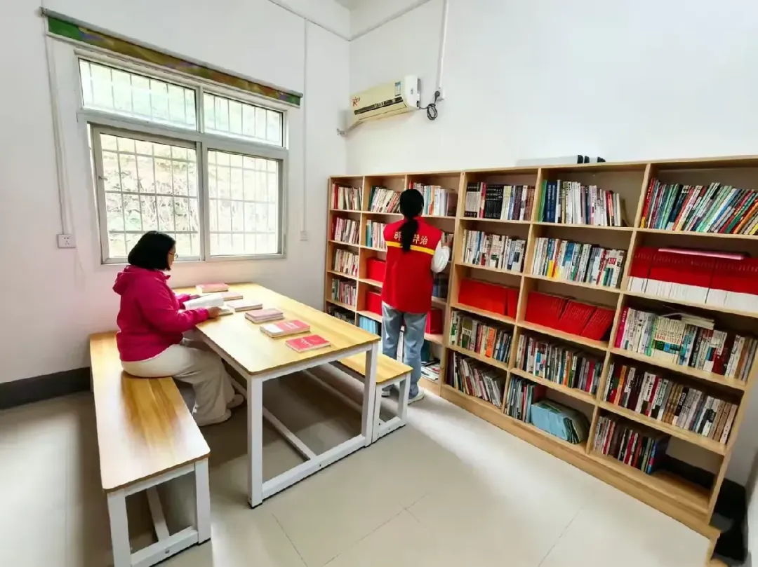简篇-“法治书屋”里的基层治理温度